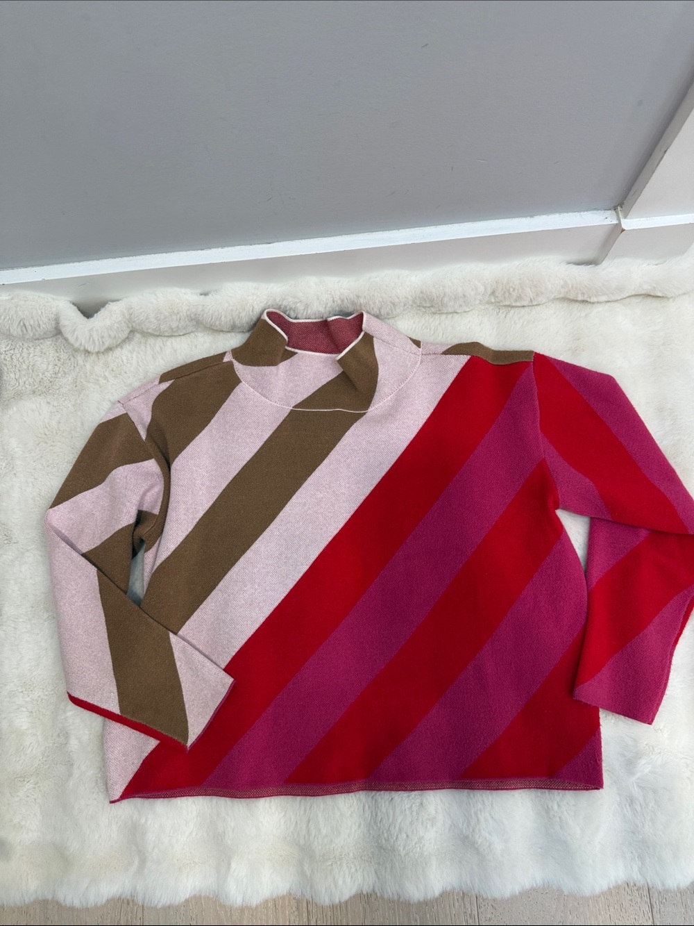 Antropologíe Striped Mock Neck Women's Sweater in Pink, Red, Brown